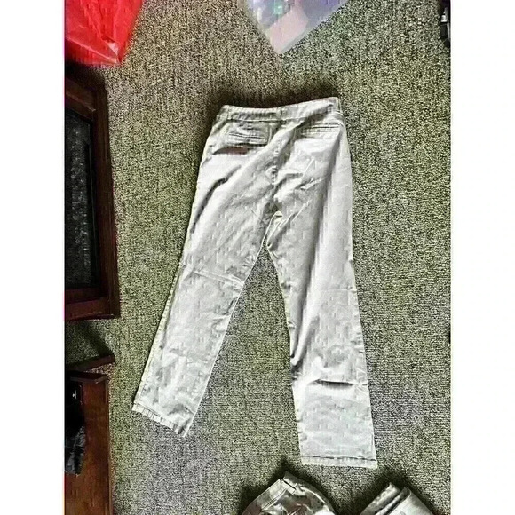 Lot Of 3 Women’s Khaki Pants Size 12 - Picture 11 of 15